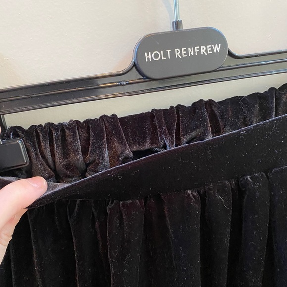 American apparel velvet skirt - Picture 2 of 3